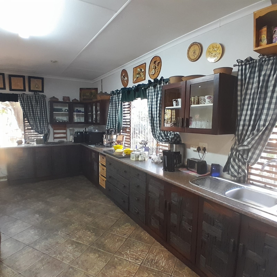 3 Bedroom Property for Sale in Schietfontein North West